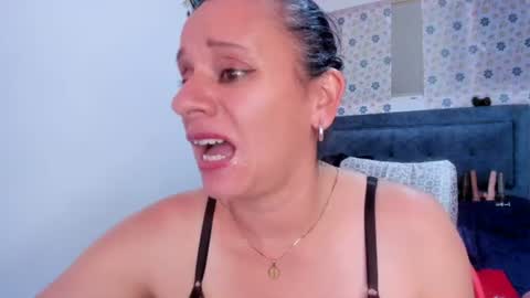 Snapshot of sofi_saliva2511 chatting on 18, 6, 2026 sofi online show from 18, 6, 2026