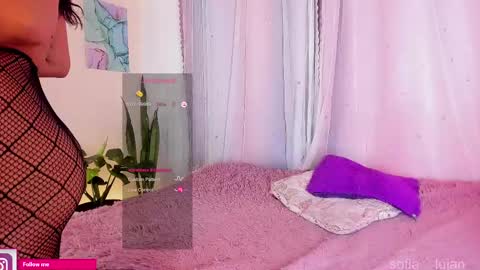 Snapshot of sofia__lujan chatting on 25, 2, 2025 call me L U online show from 25, 2, 2025