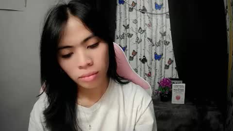 Snapshot of sofia_ava24 chatting on 25, 5, 2026 Chady online show from 25, 5, 2026