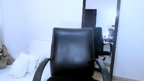 sofia Ill be back on Tuesday June 4.  online show from 27, 12, 2024