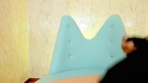 Snapshot of sofia_fantasyy chatting on 4, 3, 2025 Sofia fantasyy Online 0700 to 1400 gmt-5 online show from 4, 3, 2025