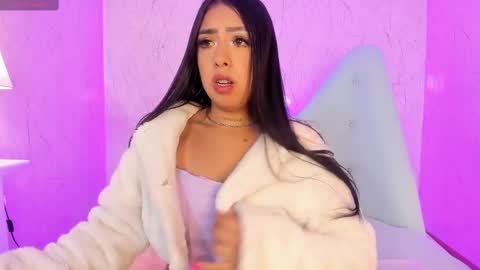 Snapshot of sofia_fantasyy chatting on 7, 3, 2025 Sofia fantasyy Online 0700 to 1400 gmt-5 online show from 7, 3, 2025