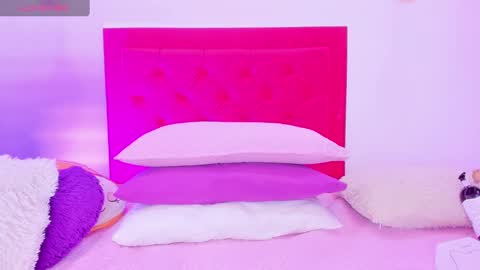 Snapshot of sofia_girl_ chatting on 3, 1, 2025 SOFIA online show from 3, 1, 2025