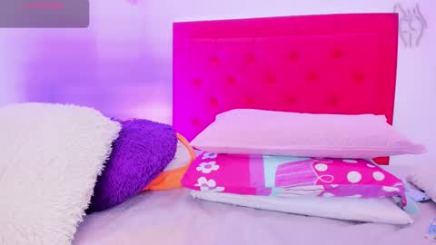 Snapshot of sofia_girl_ chatting on 16, 2, 2025 SOFIA online show from 16, 2, 2025