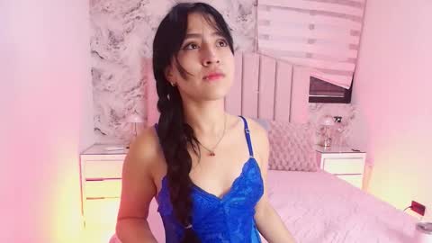 sofia gomes online show from 20, 12, 2025