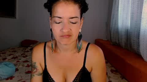 Sofia  online show from 1, 4, 2026