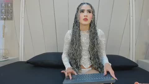 Snapshot of sofia_mercer chatting on 21, 5, 2026 Sofia Mercer online show from 21, 5, 2026