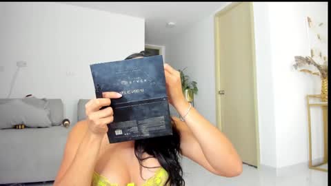 Snapshot of sofia_rivers_ chatting on 3, 10, 2025 sofia_rivers_ online show from 3, 10, 2025