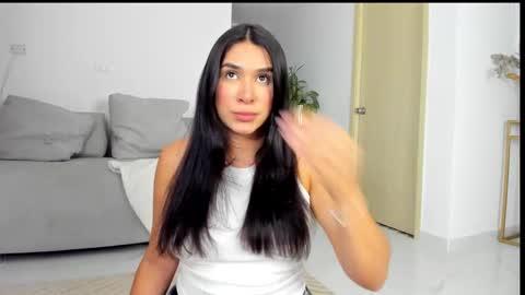 Snapshot of sofia_rivers_ chatting on 8, 10, 2025 sofia_rivers_ online show from 8, 10, 2025