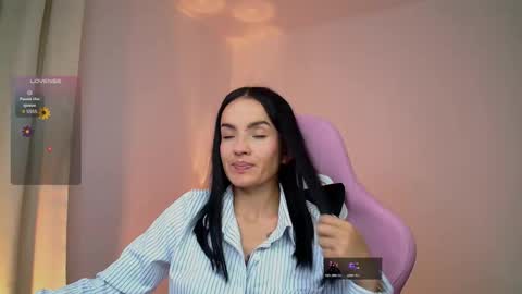 Snapshot of sofia_sb chatting on 8, 10, 2025 Jessica Sofia online show from 8, 10, 2025