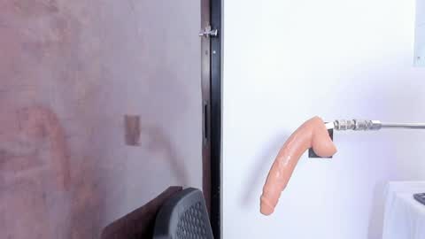 Sofia online show from 6, 2, 2025