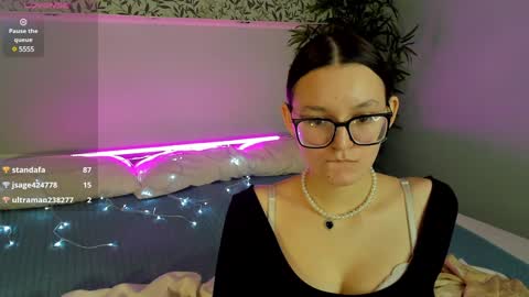 Sofia online show from 6, 1, 2025