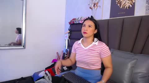      online show from 19, 5, 2026
