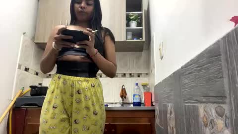 Snapshot of sofiacandy17 chatting on 10, 1, 2025 Danna Sofia online show from 10, 1, 2025
