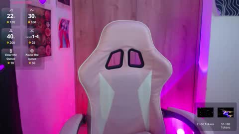 Snapshot of sofiacarti_ chatting on 24, 10, 2025 online show from 24, 10, 2025