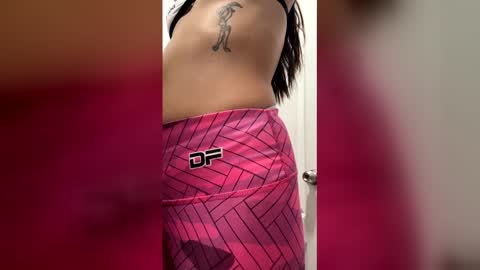 sofiacruz16 online show from 18, 2, 2026