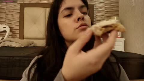 Sofi - next broadcast today 1030pm Colombia time online show from 13, 9, 2025