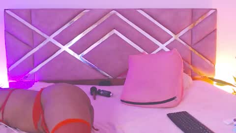 Snapshot of sofiarou chatting on 15, 9, 2025 Sofia online show from 15, 9, 2025