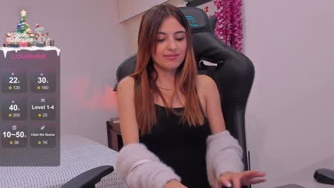 Sofia  Help me reach 5K followers  online show from 4, 1, 2025