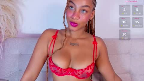 Sofia Stanley online show from 28, 2, 2026