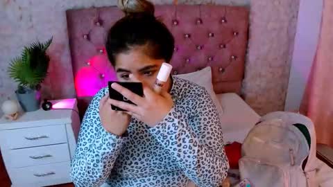 Snapshot of sofiazaf447769 chatting on 3, 3, 2026 SOFIA online show from 3, 3, 2026