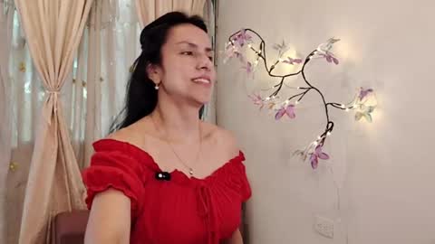 Sofi Bella online show from 23, 5, 2026