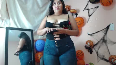 sofi lara online show from 5, 11, 2025