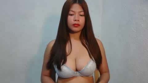 Snapshot of sofie_loorexx chatting on 3, 2, 2026 sofie_loorexx online show from 3, 2, 2026