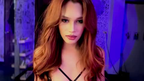 Snapshot of sofiesticatedasiancummer chatting on 11, 7, 2026 Sofie online show from 11, 7, 2026