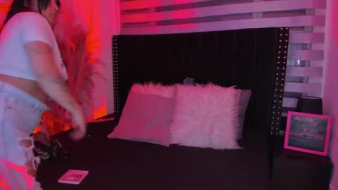 Snapshot of sofiia_rubb chatting on 28, 1, 2025 Sofia online show from 28, 1, 2025
