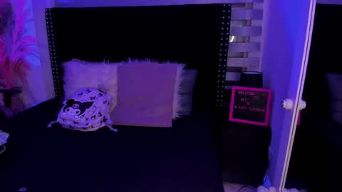 Snapshot of sofiia_rubb chatting on 8, 2, 2025 Sofia online show from 8, 2, 2025