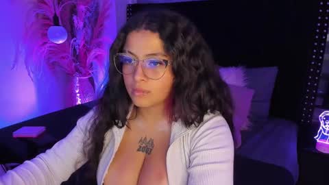 Snapshot of sofiia_rubb chatting on 24, 2, 2025 Sofia online show from 24, 2, 2025