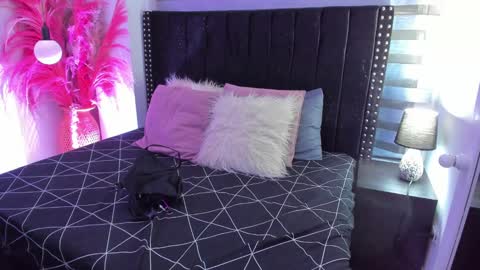 Snapshot of sofiia_rubb chatting on 11, 3, 2025 Sofia online show from 11, 3, 2025