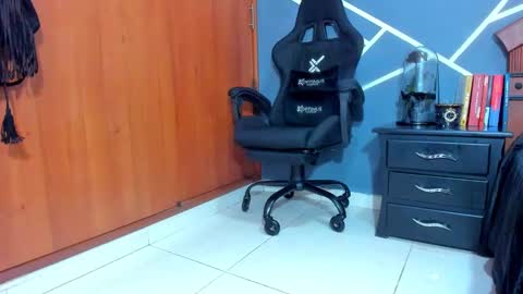 Snapshot of sofiia_up chatting on 13, 1, 2025 S O F I A online show from 13, 1, 2025