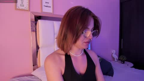 Snapshot of sofiiagudelo chatting on 3, 1, 2025 Sofi agudelo online show from 3, 1, 2025