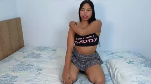 Snapshot of sofimiel chatting on 19, 5, 2026 Sofa online show from 19, 5, 2026