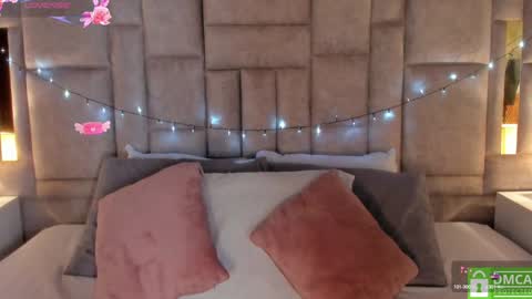 Snapshot of sofiscott_ chatting on 19, 12, 2024 Sofia online show from 19, 12, 2024