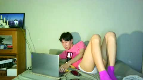 Snapshot of soft_and_quiet chatting on 21, 12, 2025 Softie online show from 21, 12, 2025