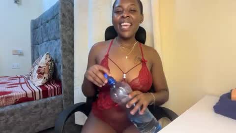 Snapshot of soft_nicole chatting on 12, 7, 2026 soft_nicole online show from 12, 7, 2026