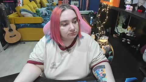 Sofie online show from 28, 2, 2025