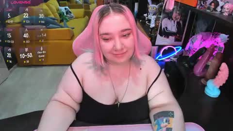 Snapshot of softie_sofy chatting on 27, 6, 2026 Sofie online show from 27, 6, 2026