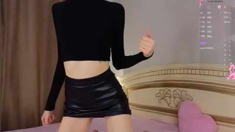 Snapshot of softiedream chatting on 19, 9, 2025 Elly online show from 19, 9, 2025