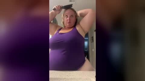 Snapshot of softiesammie42 chatting on 9, 8, 2026 softiesammie42 online show from 9, 8, 2026