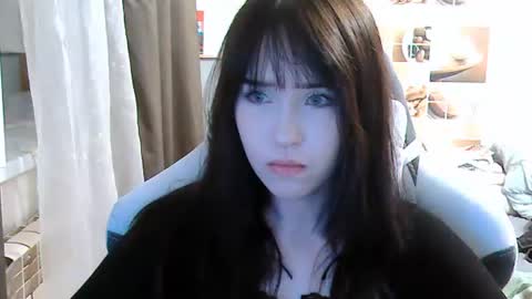 Snapshot of softieva chatting on 10, 7, 2026 Eva online show from 10, 7, 2026