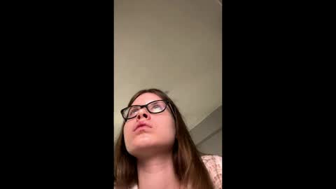 softlygirl online show from 9, 4, 2026