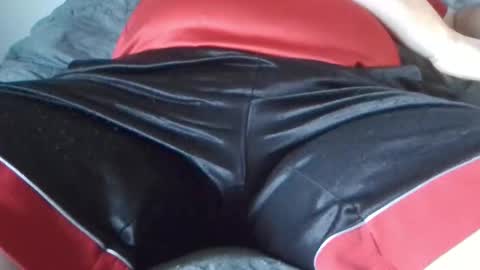 Snapshot of softservestud chatting on 2, 5, 2026 softservestud online show from 2, 5, 2026