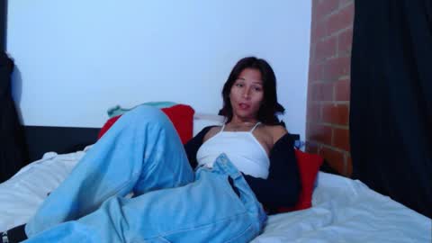 Snapshot of sofy_dep chatting on 14, 12, 2025 Sofy online show from 14, 12, 2025