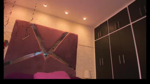 Snapshot of sol_angel_7 chatting on 20, 6, 2026 SOL ANGEL online show from 20, 6, 2026