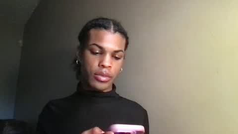 Snapshot of solaceeve chatting on 14, 11, 2025 SolaceEve online show from 14, 11, 2025