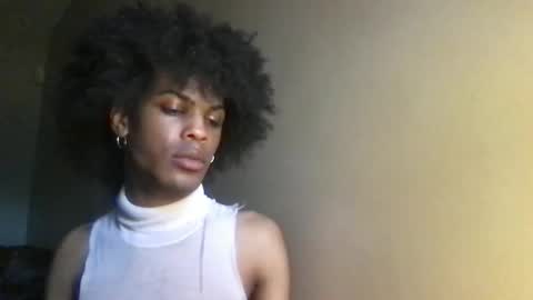 Snapshot of solaceeve chatting on 7, 1, 2026 SolaceEve online show from 7, 1, 2026